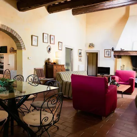 Spacious Farmhouse In Italy With Pool * Ghizzano