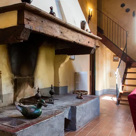 Spacious Farmhouse In Italy With Pool *